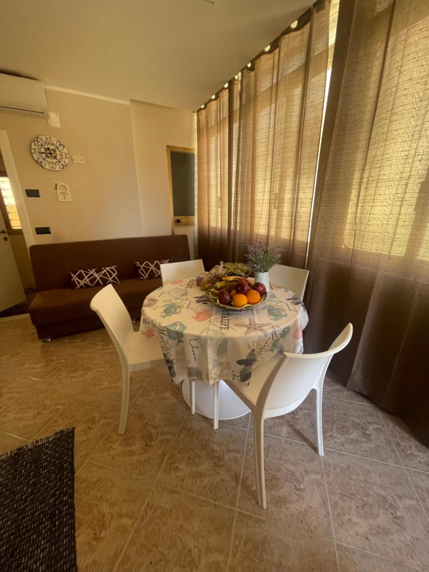 Fronte Mare Arenella Bed & Breakfast Палермо Екстериор снимка
